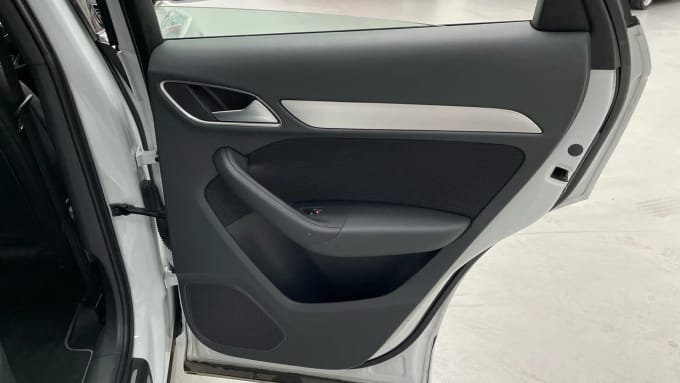 2017 Audi Q3