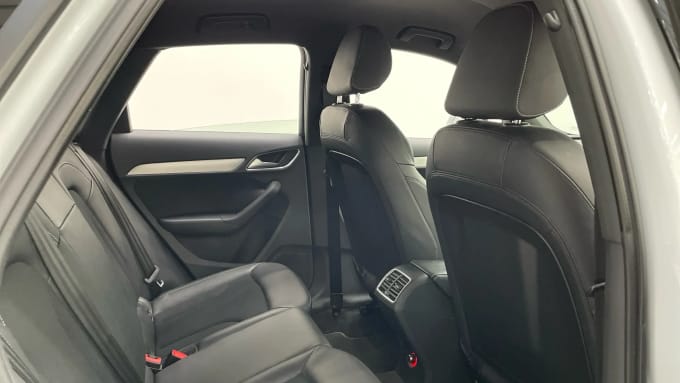 2017 Audi Q3