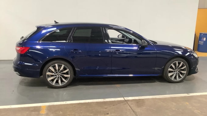 2022 Audi A4