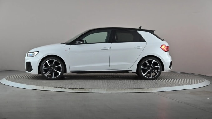 2021 Audi A1