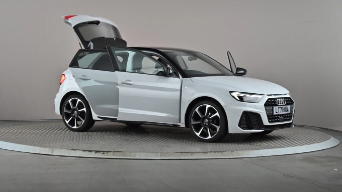 2021 Audi A1