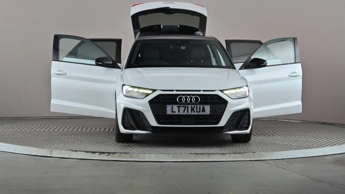 2021 Audi A1
