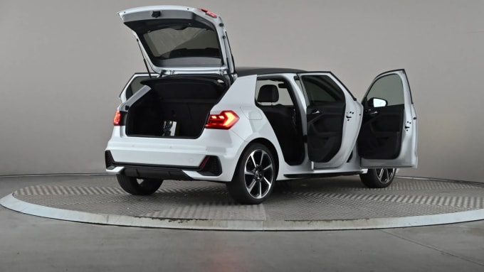 2021 Audi A1