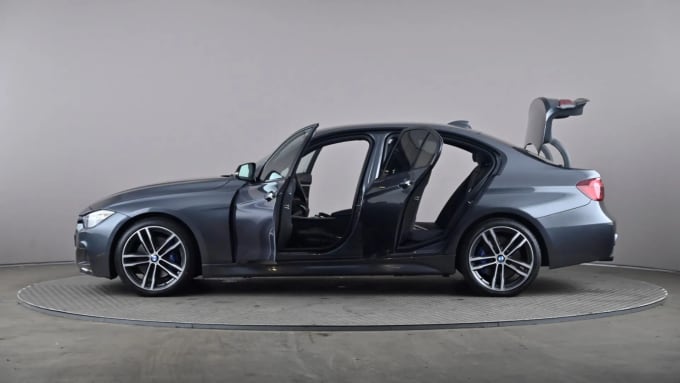 2018 BMW 3 Series