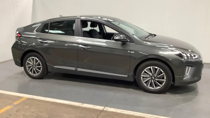 2022 Hyundai Ioniq