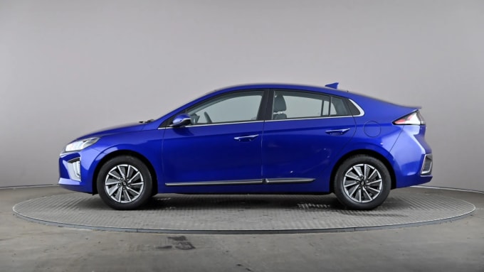 2022 Hyundai Ioniq