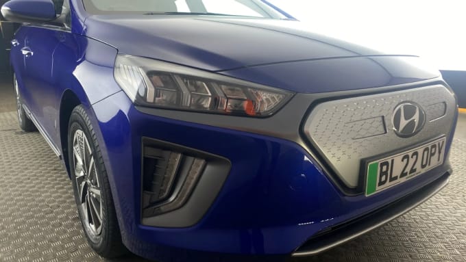 2022 Hyundai Ioniq