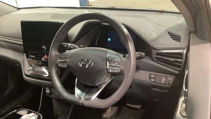 2022 Hyundai Ioniq