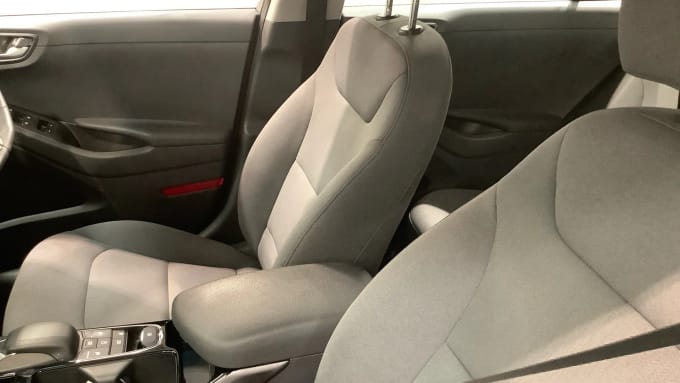 2022 Hyundai Ioniq