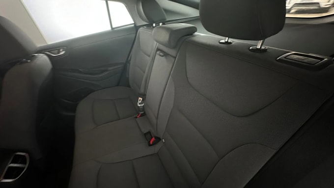 2022 Hyundai Ioniq