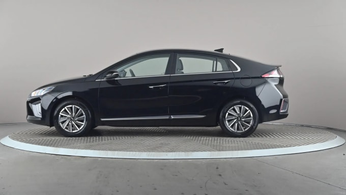 2022 Hyundai Ioniq