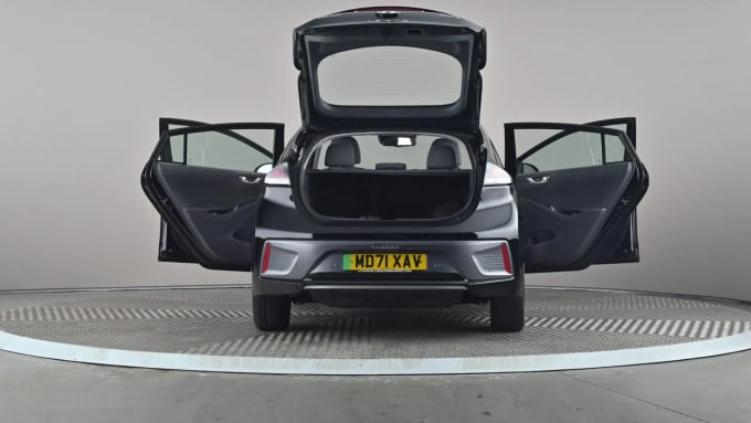 2022 Hyundai Ioniq