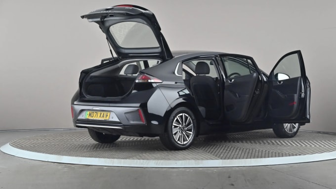 2022 Hyundai Ioniq