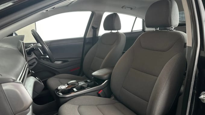 2022 Hyundai Ioniq