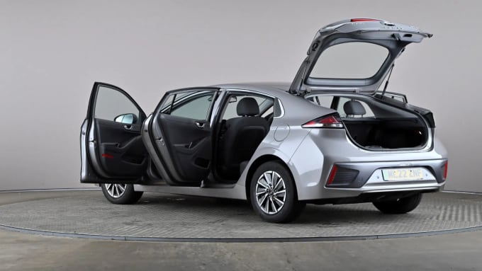 2022 Hyundai Ioniq