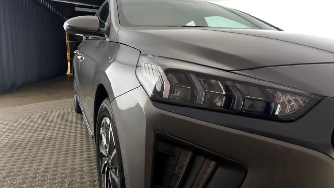 2022 Hyundai Ioniq