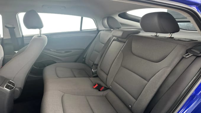 2022 Hyundai Ioniq