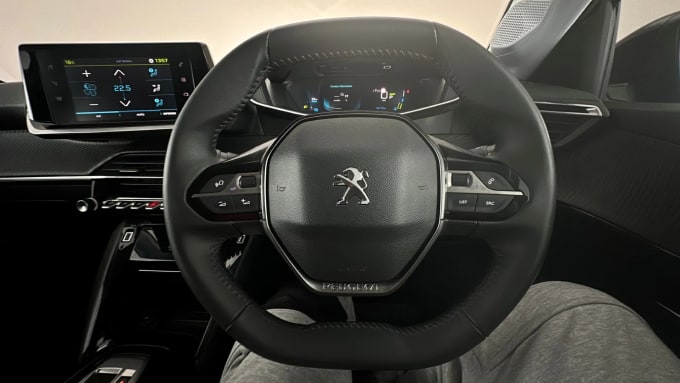 2022 Peugeot 208