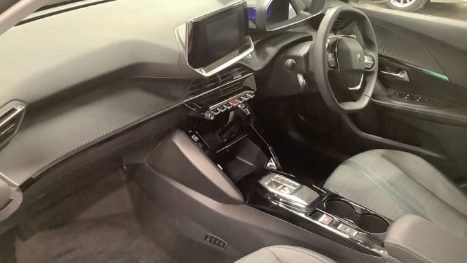 2022 Peugeot 2008