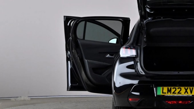 2022 Peugeot 208