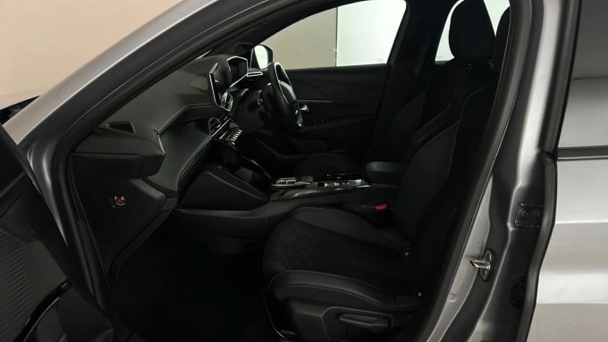 2022 Peugeot 208
