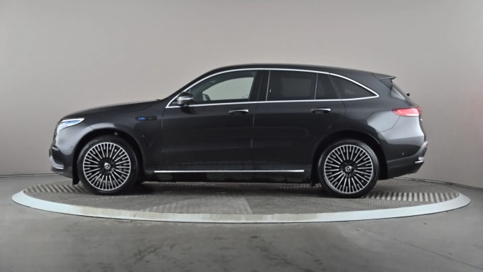 2022 Mercedes-benz Eqc