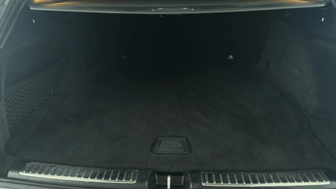 2022 Mercedes-benz Eqc