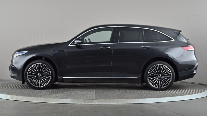 2022 Mercedes-benz Eqc
