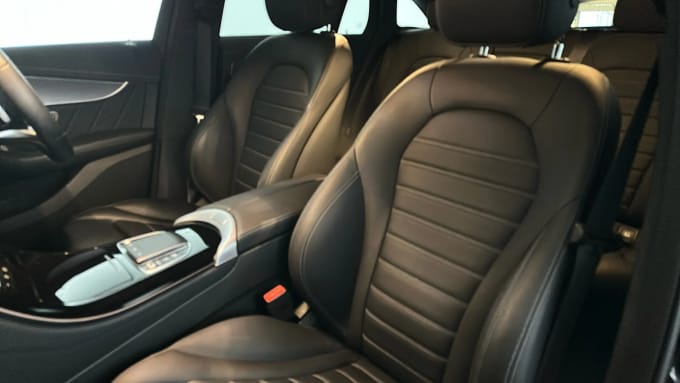 2022 Mercedes-benz Eqc