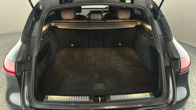 2022 Mercedes-benz Eqc