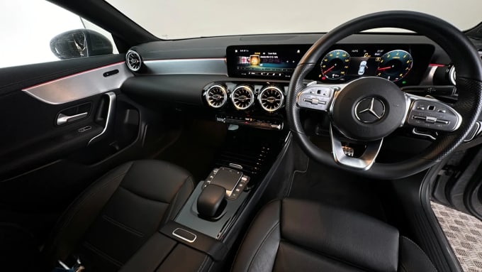 2022 Mercedes-benz Cla Class