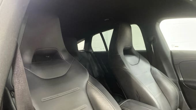 2022 Mercedes-benz Cla Class