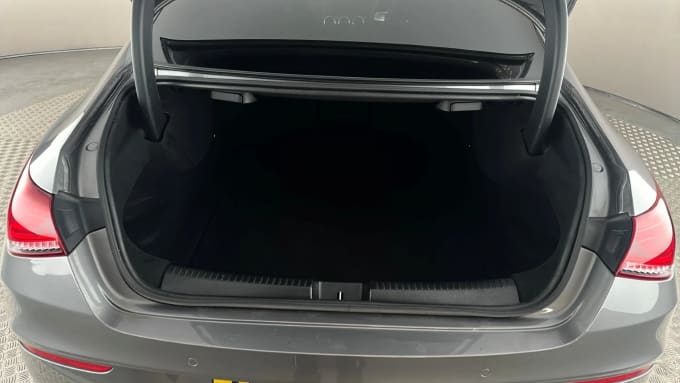2022 Mercedes-benz Cla Class