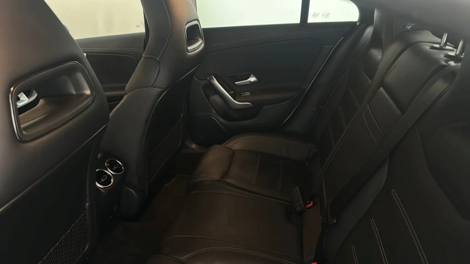 2022 Mercedes-benz Cla Class