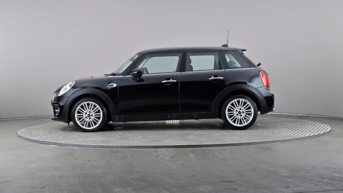 2018 Mini Hatch