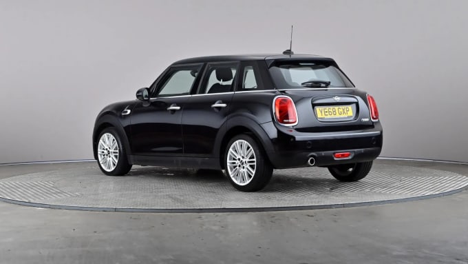 2018 Mini Hatch