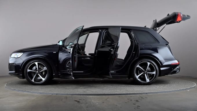 2021 Audi Q7