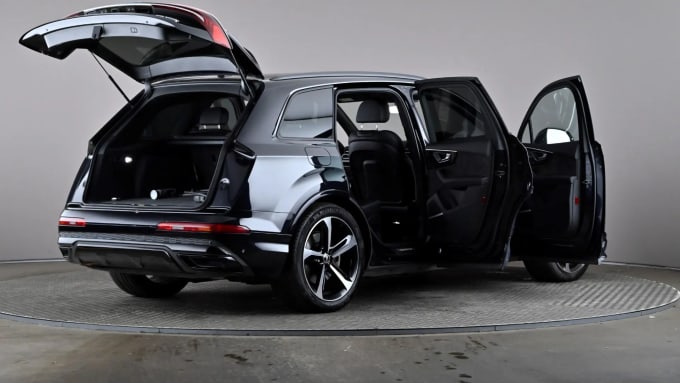 2021 Audi Q7