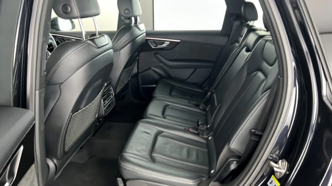2021 Audi Q7