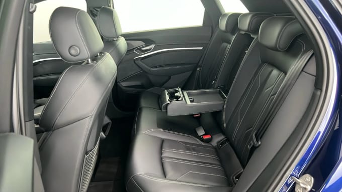 2022 Audi E-tron