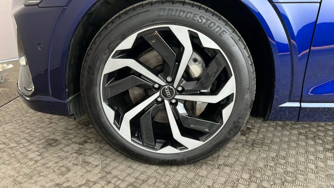 2022 Audi E-tron