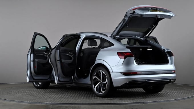 2022 Audi E-tron