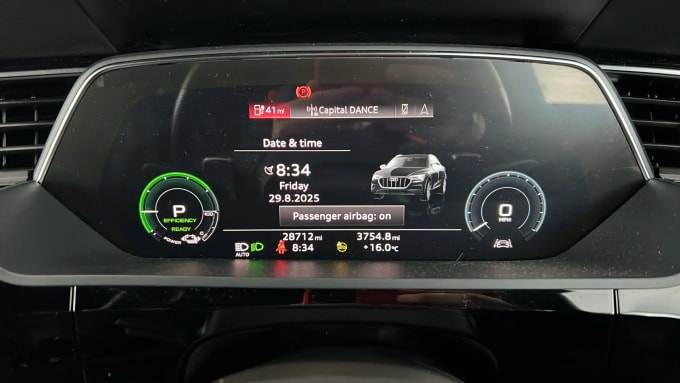 2022 Audi E-tron