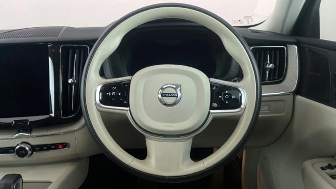 2023 Volvo Xc60