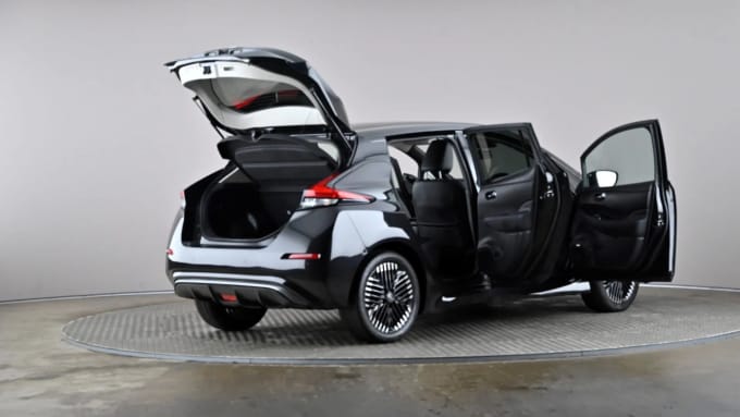2023 Nissan Leaf