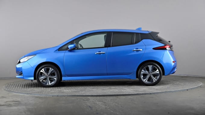 2022 Nissan Leaf