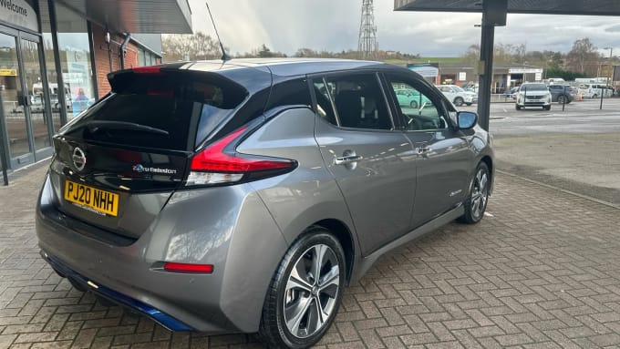 2020 Nissan Leaf