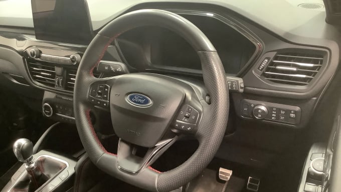 2022 Ford Kuga