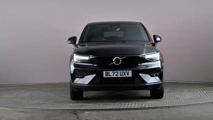 2022 Volvo C40