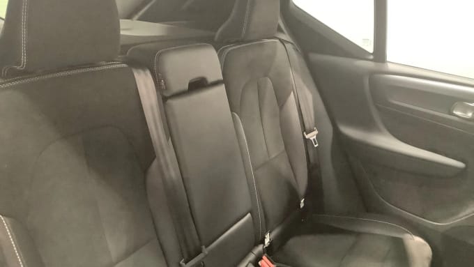 2021 Volvo Xc40